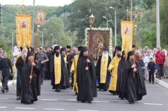 im578x383-160712144201_orthodox_procession_2_640x360_opposition.org.ua_nocredit