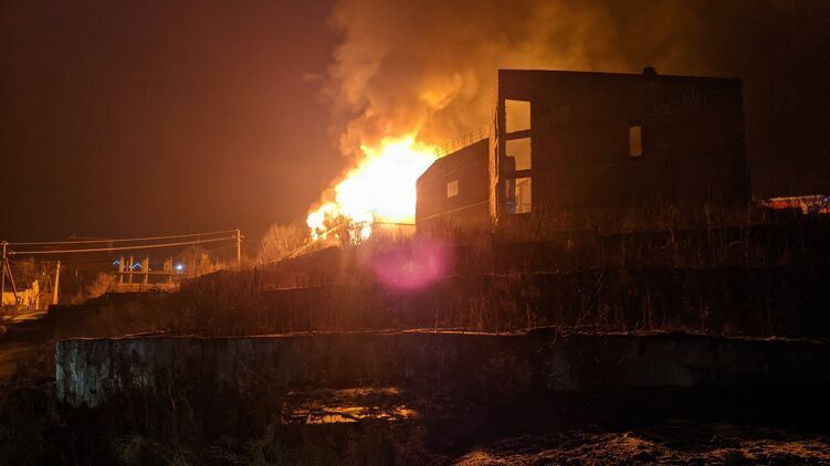 У Карпатах згорів котеджне готель для туристів